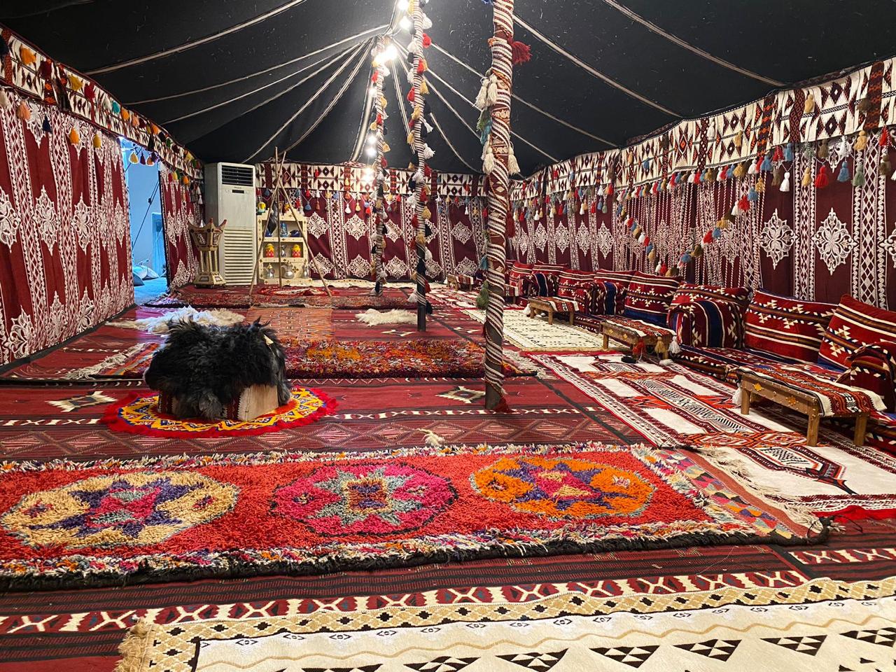 Heritage Tent|خيمة شعبية (بيت شعر)